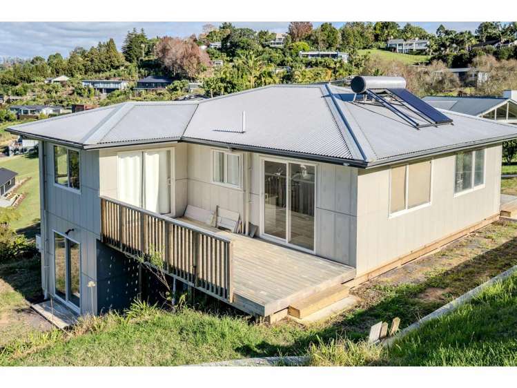 25 Alderton Drive_4