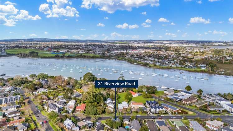 31 Riverview Road Panmure_13