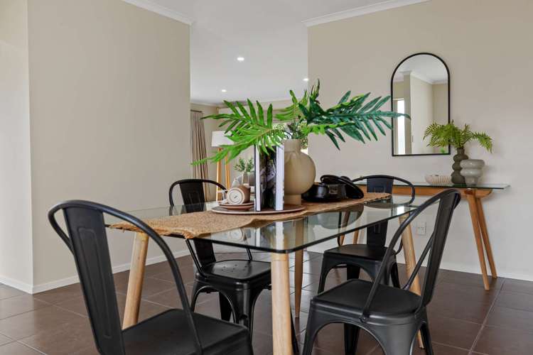 17 Coles Cove Papamoa_9