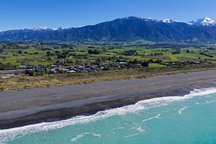 238 Beach Road Kaikoura_35