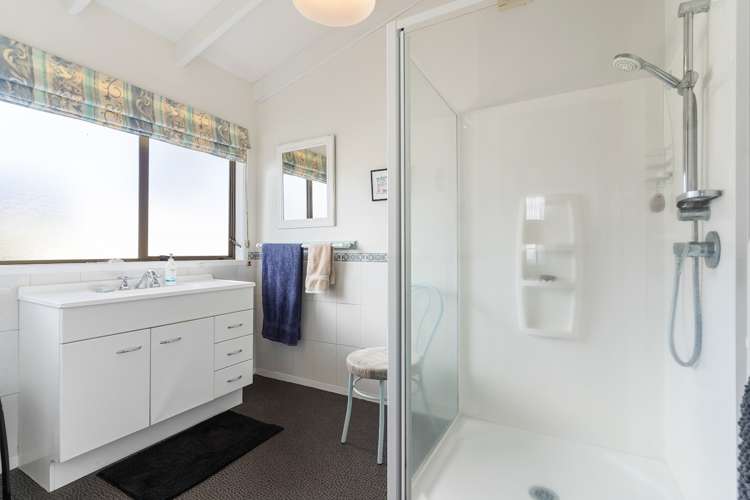 104 Mayfair Avenue Whangamata_10