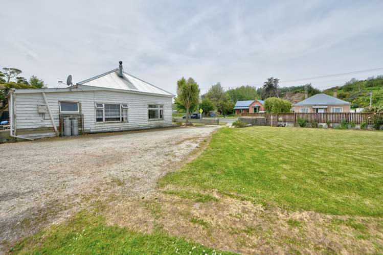 149 & 151 Kana Street Mataura_21