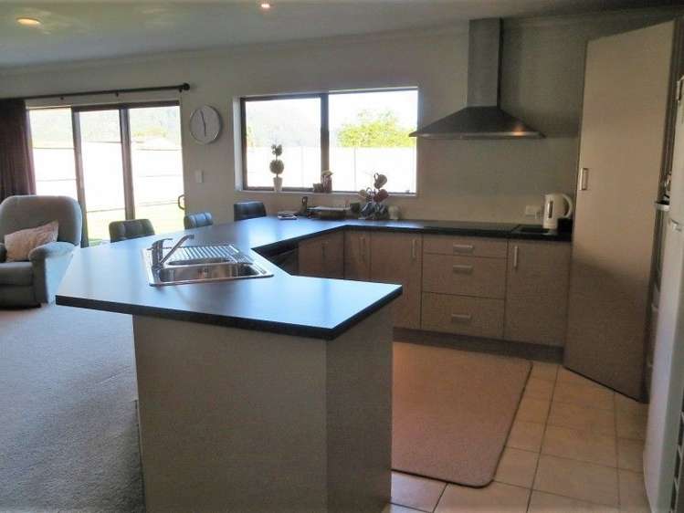 24 Vogel Place Te Aroha_5