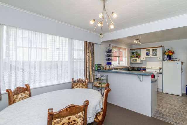 11 Timaru Grove Kelson_4