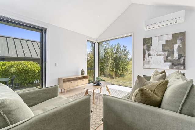 2 Mckenzies Shute Jacks Point_4