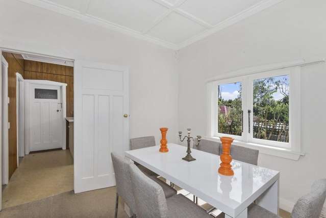 211 Henderson Valley Road Henderson_4