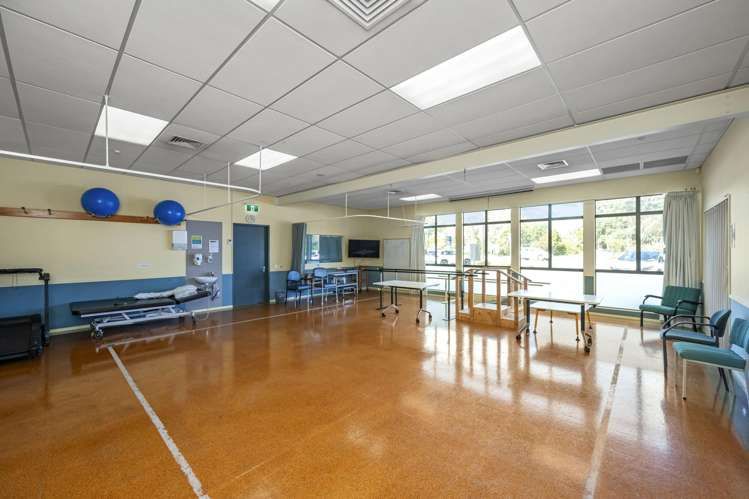 136 Whangaparaoa Road Red Beach_7