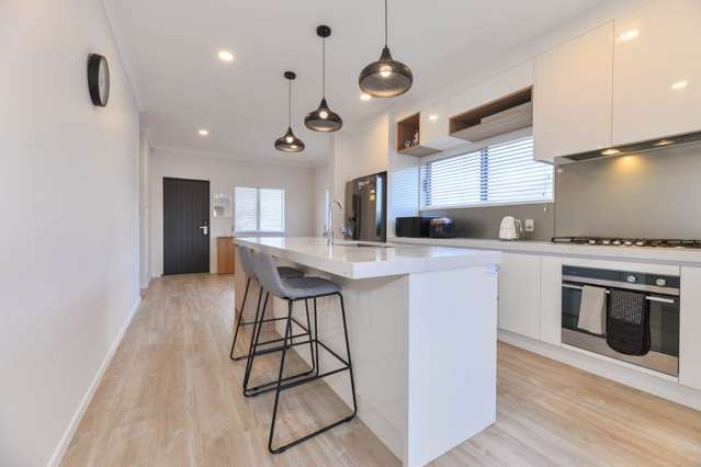 49b Titirangi Road New Lynn_3