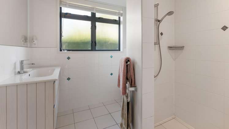 44 Grace James Road Pukekohe_13