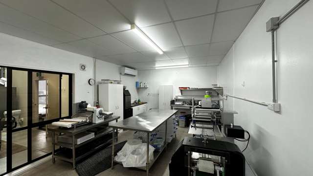 8/5-7 York Avenue Mt Maunganui_4