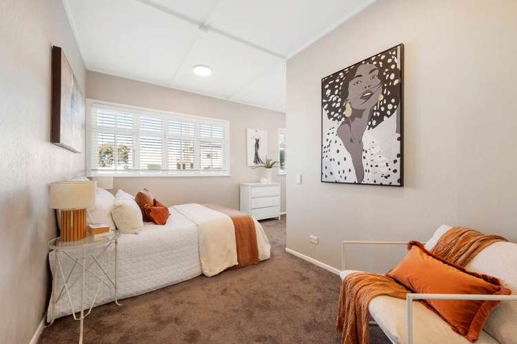 24 Wha Street Lyall Bay_8