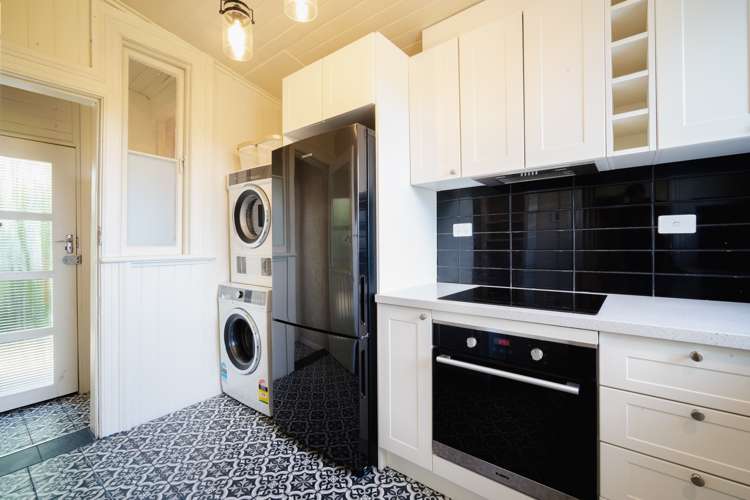 47 Russell Street Dunedin Central_12