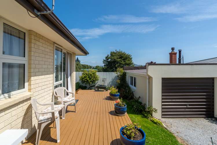 3 Loudon Street Green Island_19