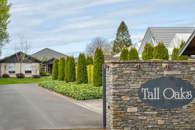 15 Tall Oaks Way Bethlehem_1