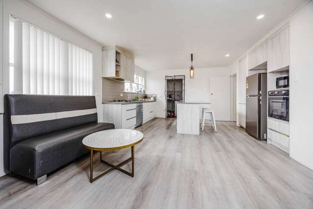 128 & 128A Wyllie Road Papatoetoe_3