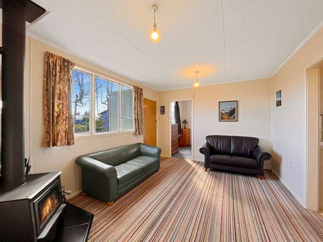 23 Hallewell Road Twizel_4