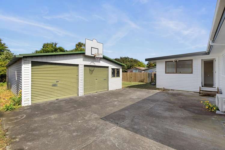 2/42 Kiwi Esplanade Mangere Bridge_15