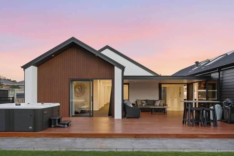 16 Three Kings Court Outram_21