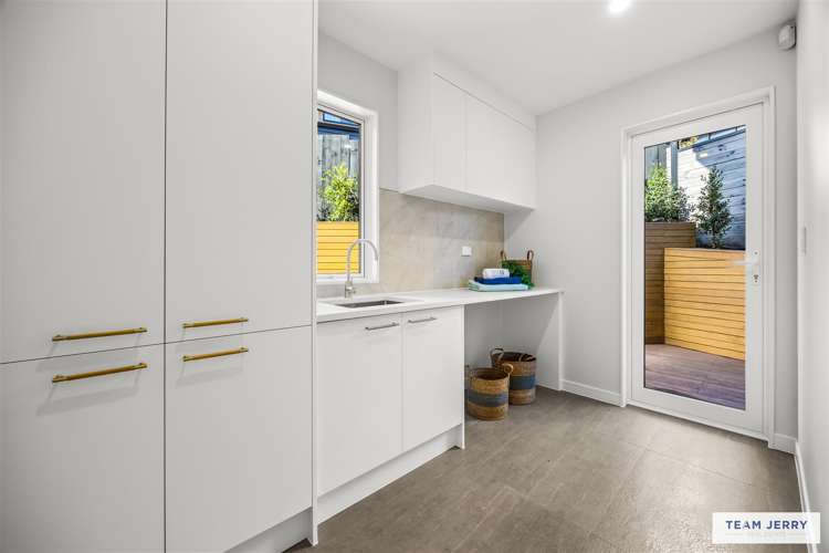 4 Seawind Way Hobsonville_35