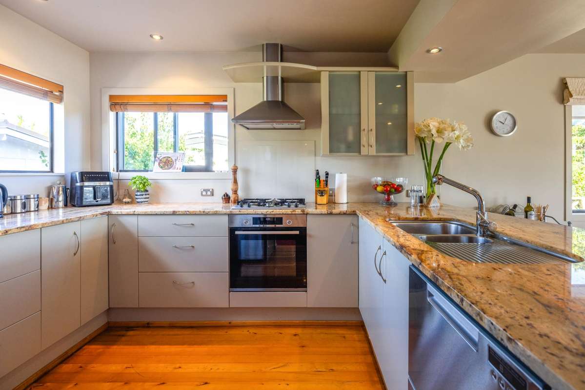 17 Shelly Beach Road_1