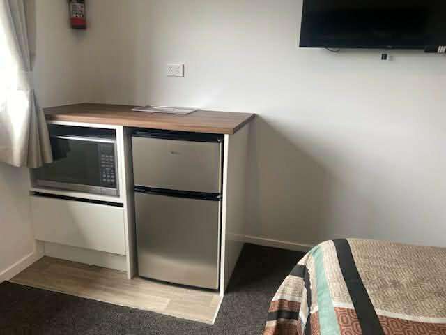 2C/23 Hibiscus Avenue Hamilton Lake_2