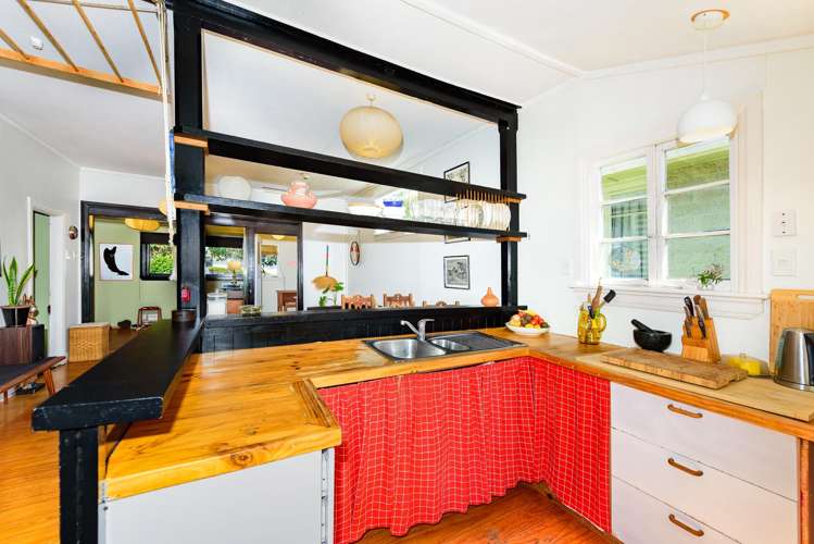 437 Ferry Road Woolston_9