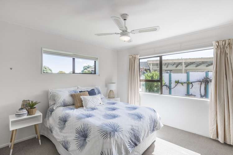 45 Olive Terrace Paraparaumu Beach_10