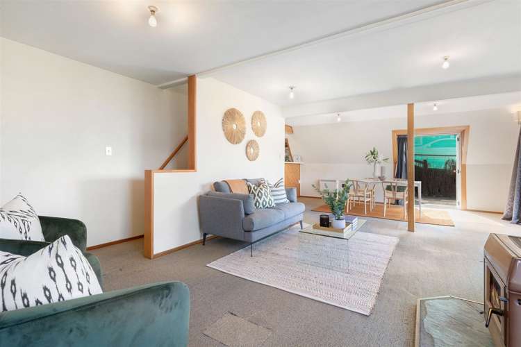 5 Avalon Crescent Fernhill/Sunshine Bay_8