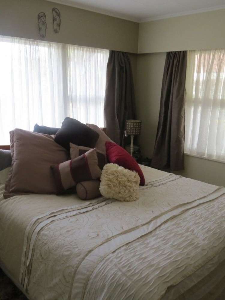 9 Churchill Street Pahiatua_13