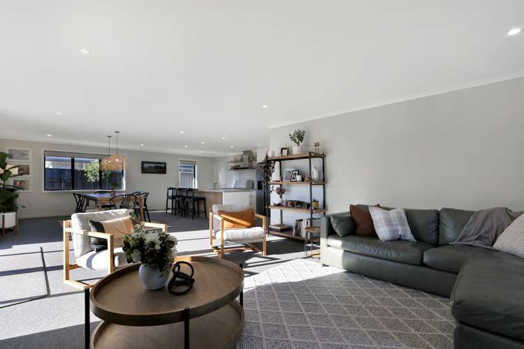 26 Redhaven Rise Netherby_11