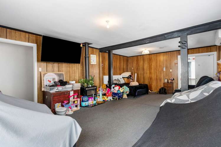 98 Settlement Road_5