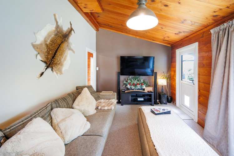 2 Dalrymple Place Marton_4