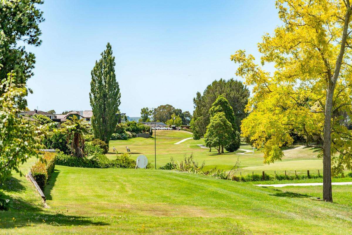 38B Links View Drive_5