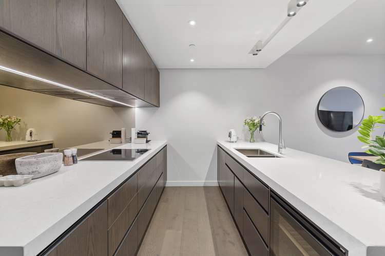 709/70 Daldy Street Auckland Central_14