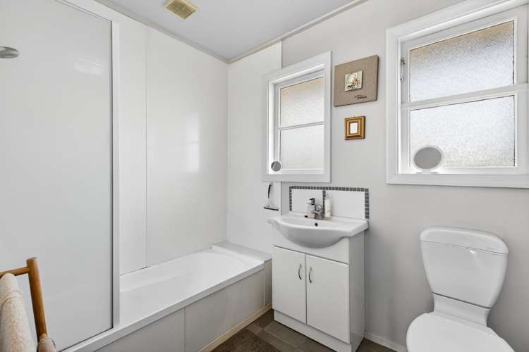 84 Barker Road Marewa_4