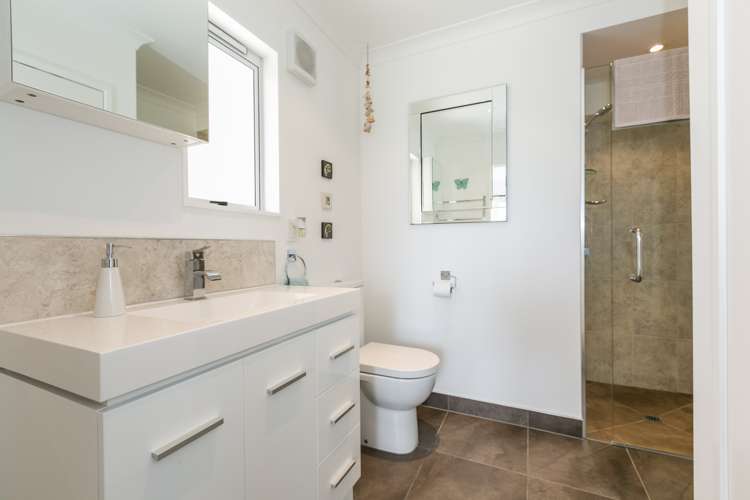 83 Hikanui Drive Havelock North_9