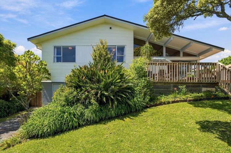 46 Kia Ora Road Beach Haven_0