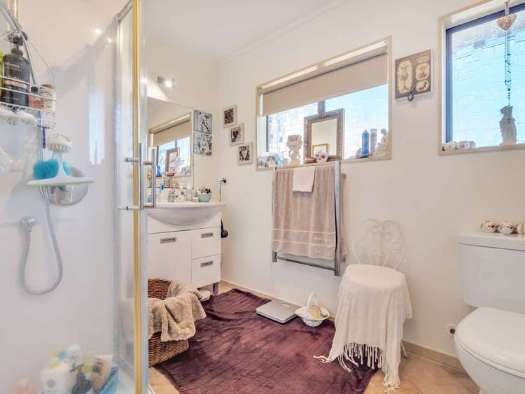 3/7 Gerald Stokes Avenue Helensville_15