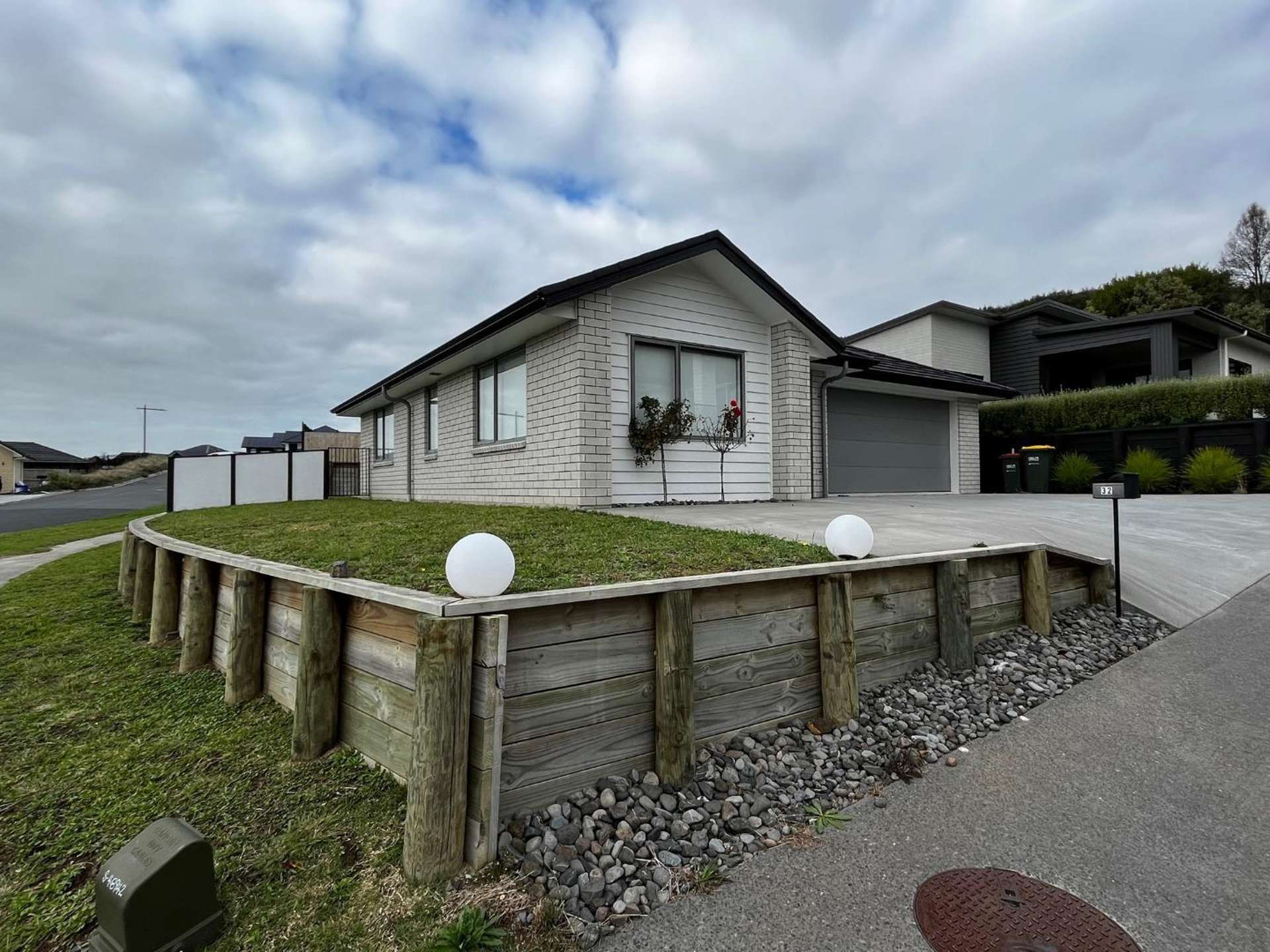 32 Rose Berry Crescent Flagstaff_0