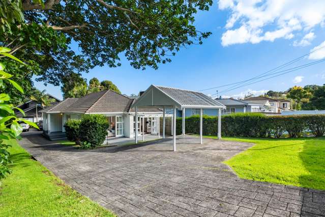 Brick & Tile Single level Living