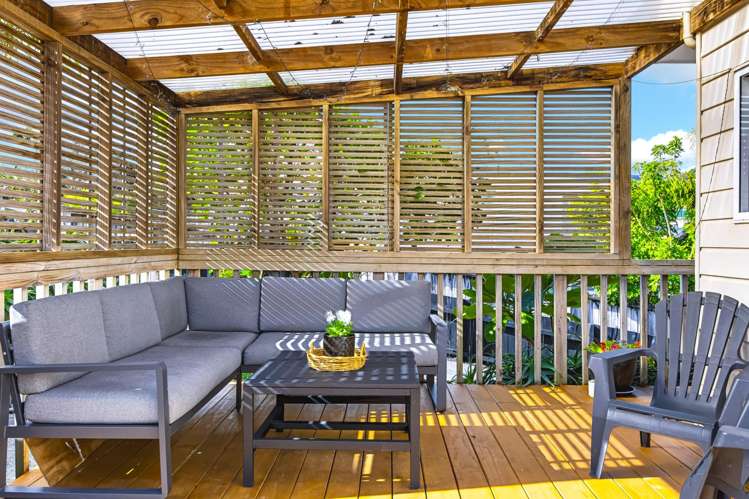 32 Springtime Crescent Stanmore Bay_9