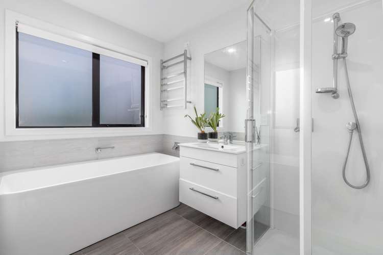 41 Karearea Avenue Porirua_9