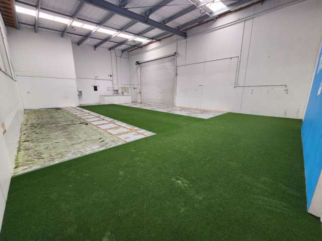 Unit B/3 Airpark Drive Mangere_3