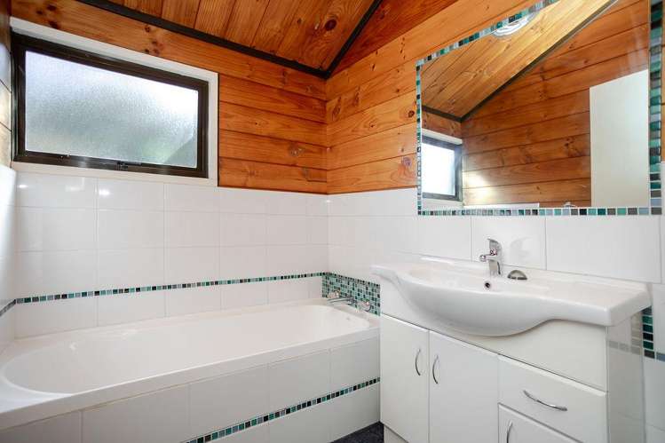 1 Carlson Street Dannevirke_18