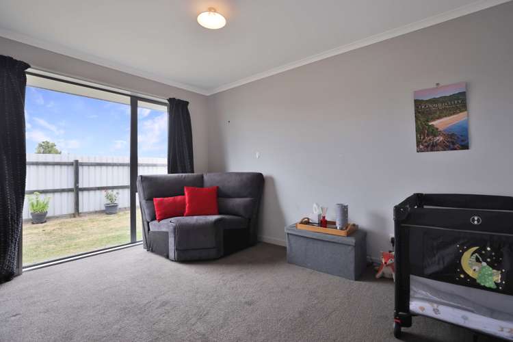 13 Gray Street Hinds_13