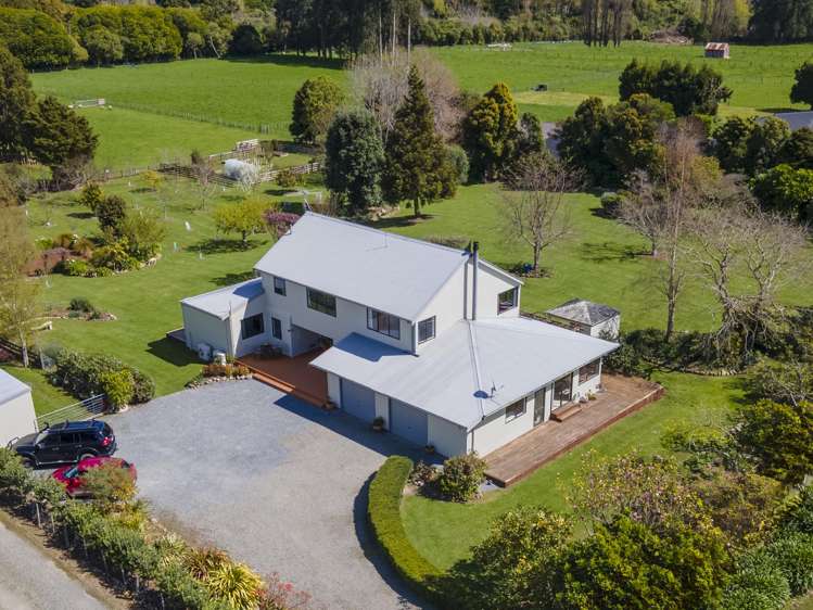 225 Waitohu Valley Road Otaki_7