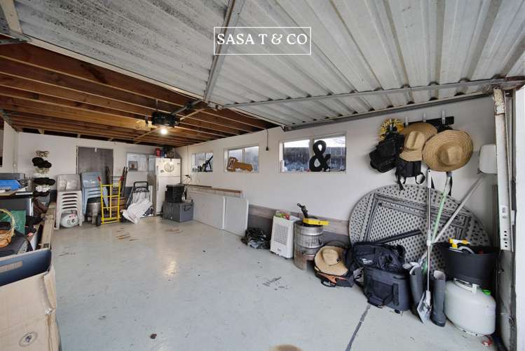 185 Mahia Road Wattle Downs_17