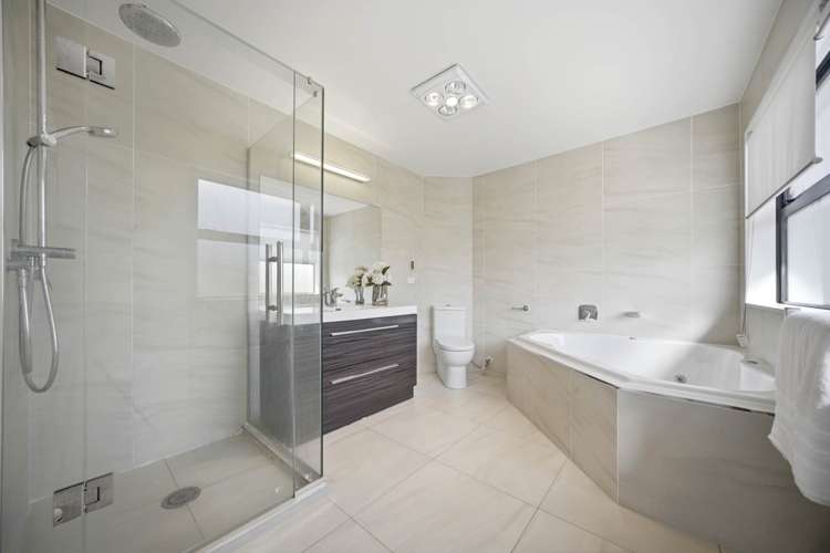 9 Caldera Drive Long Bay_11