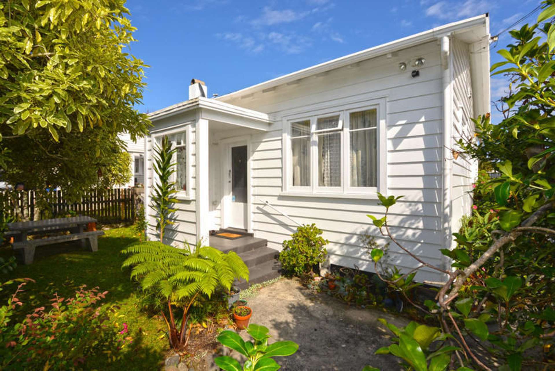 1/59 Fruitvale Road New Lynn_0