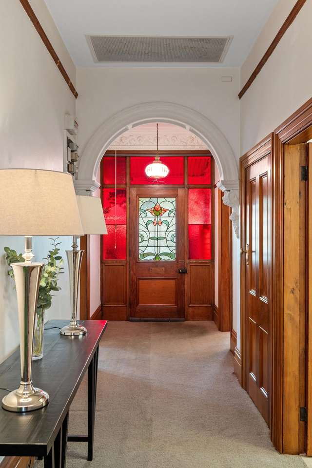 42 Hawkesbury Avenue St Albans_3